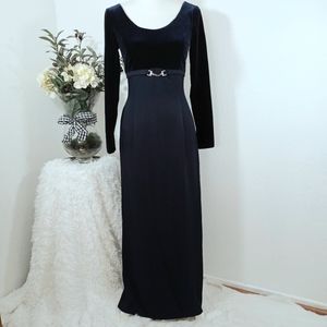 SCOTT MCCLINTOCK VELVET BODICE GOWN SZ.8 EUC